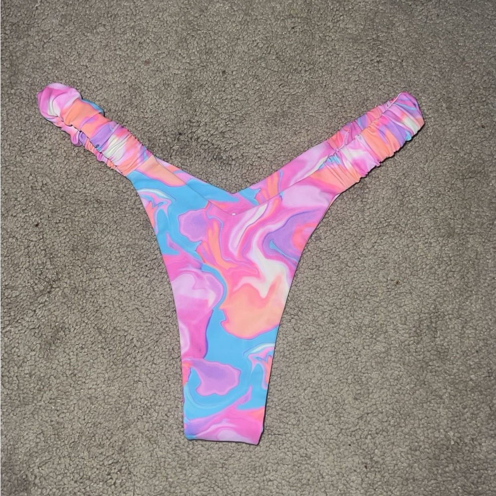 kulani kinis bikini bottoms